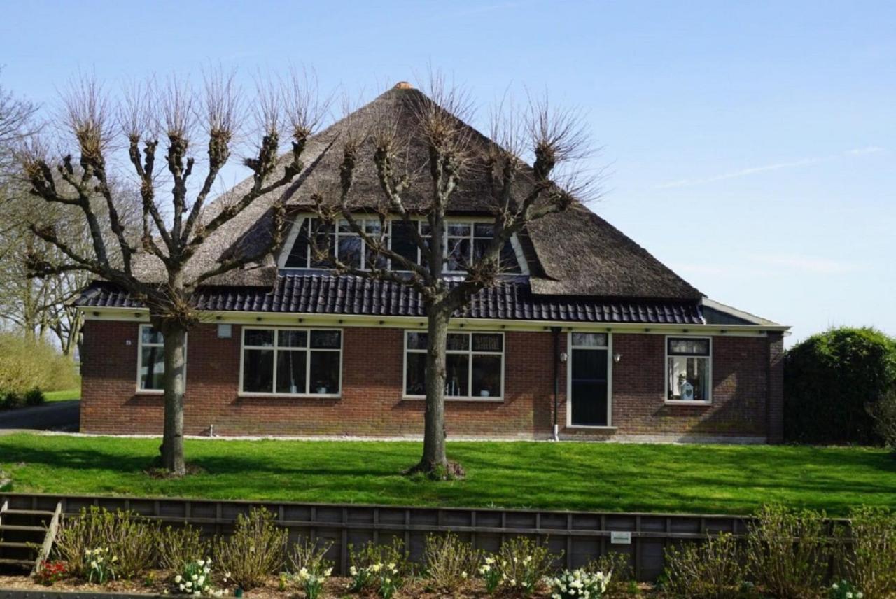 B & B De Gouwe Plek Hoogwoud ภายนอก รูปภาพ